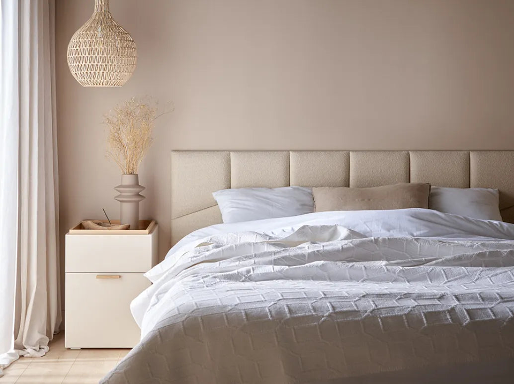 Padded Wall Panels Set 2 Cream in bedroom interior Decormania UK